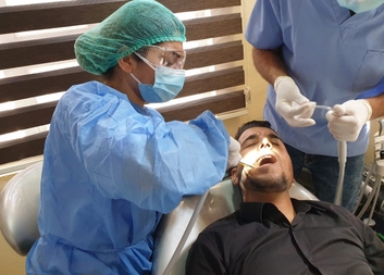 Turko Findi Ilyas  ( Stomatolog)